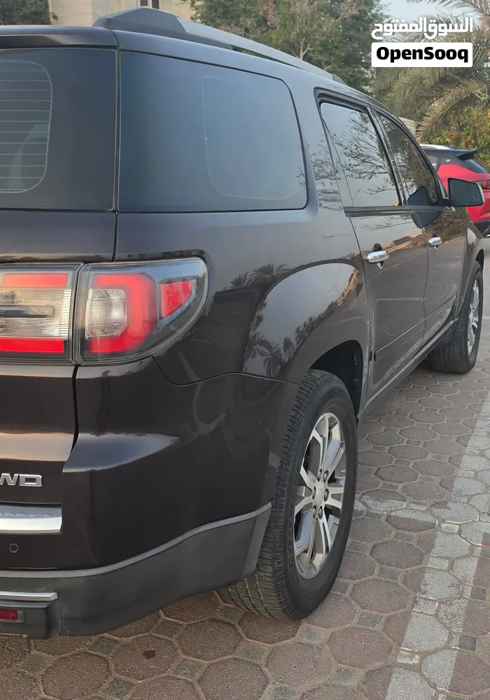 GMC Acadia 2014 photo 4