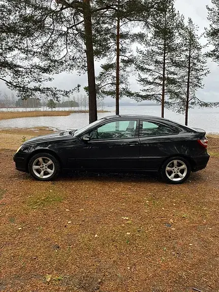 Mercedes-Benz C180 2006 photo 4