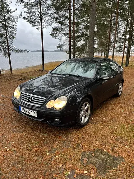 Mercedes-Benz C180
