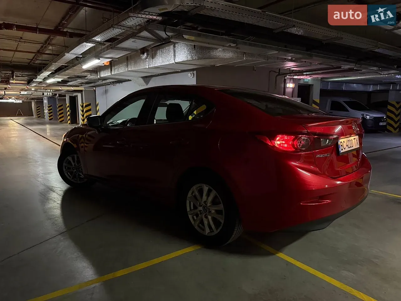 Mazda 3 2015 photo 4