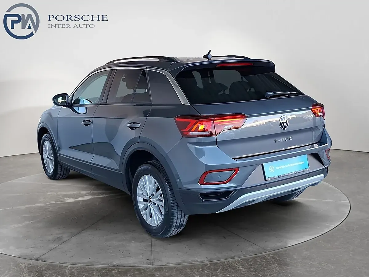 Volkswagen T-Roc 2023 photo 3