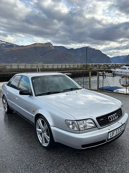Audi A6 1997 photo 4