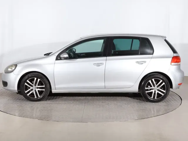 Volkswagen Golf 2009 photo 2