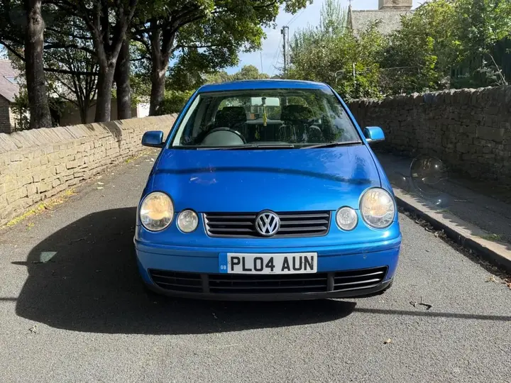 Volkswagen Polo 2004 photo 3
