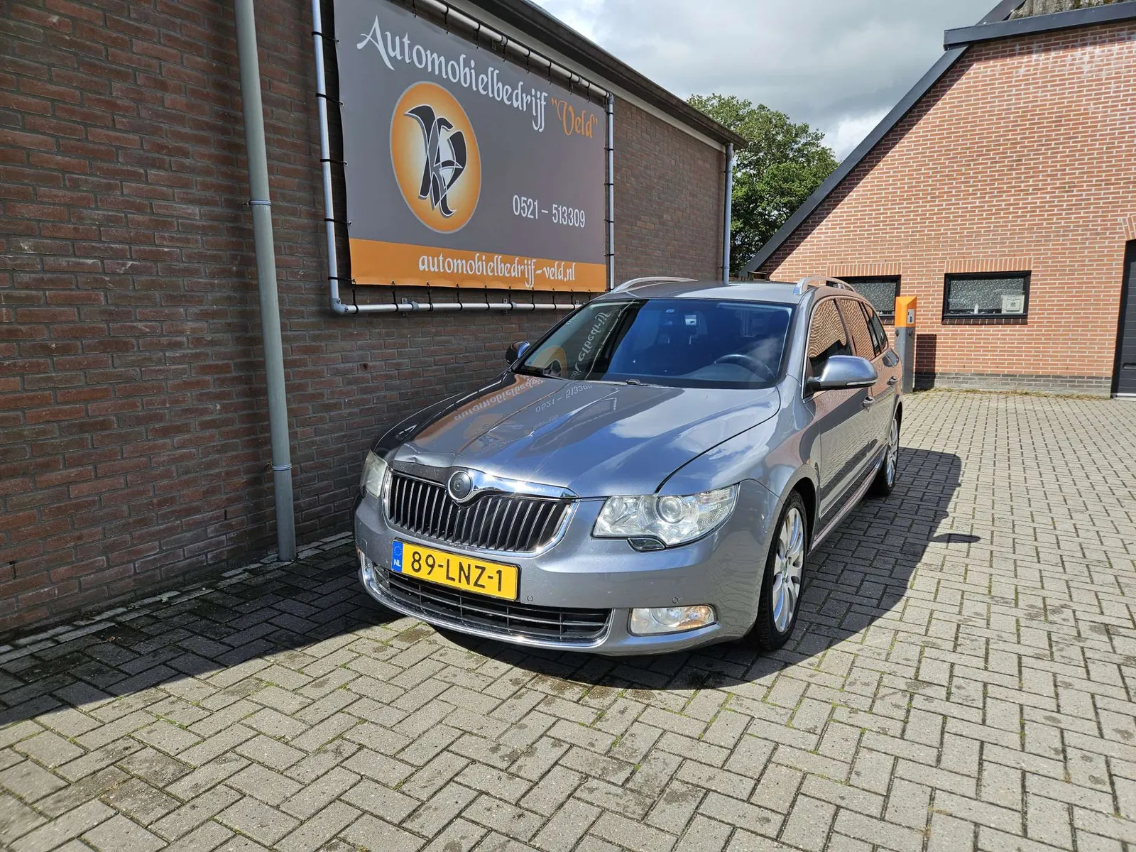 Skoda Superb Combi