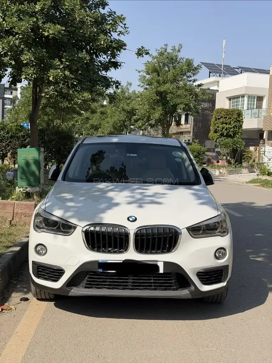 BMW X1