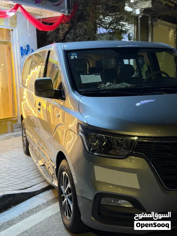 Hyundai Staria 2021 photo 4