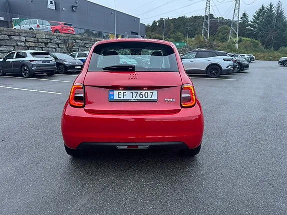Fiat 500E 2022 photo 3