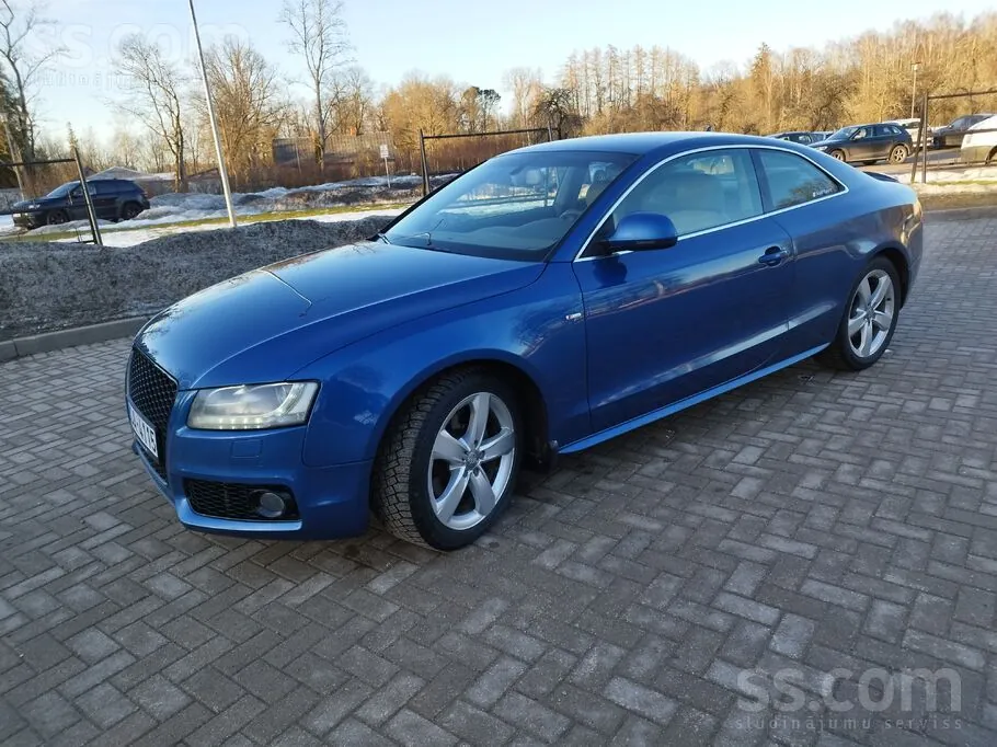 Audi A5 2008 photo 2