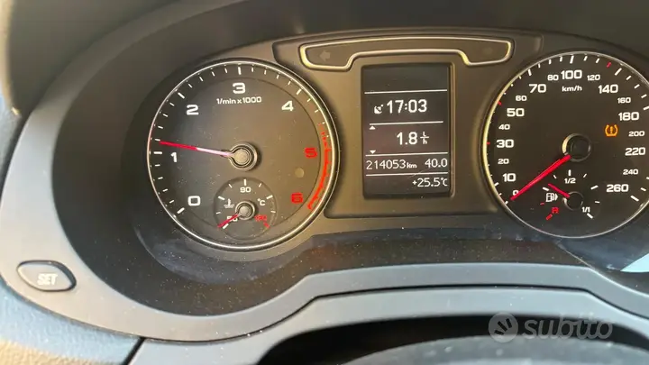 Audi Q3 2014 photo 5