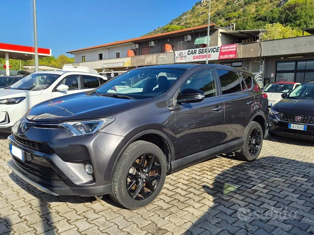 Toyota Rav4 2018 photo 2