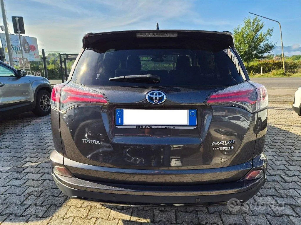 Toyota Rav4 2018 photo 5