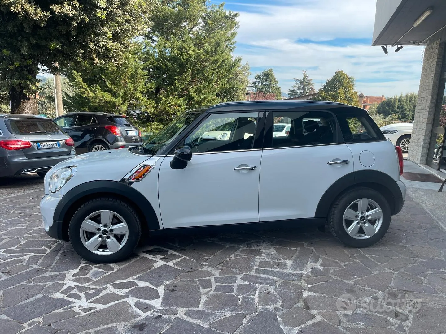 Mini Countryman 2016 photo 2