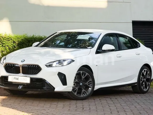 BMW 220I 2025 photo 2
