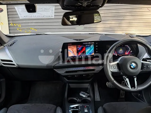 BMW 220I 2025 photo 5