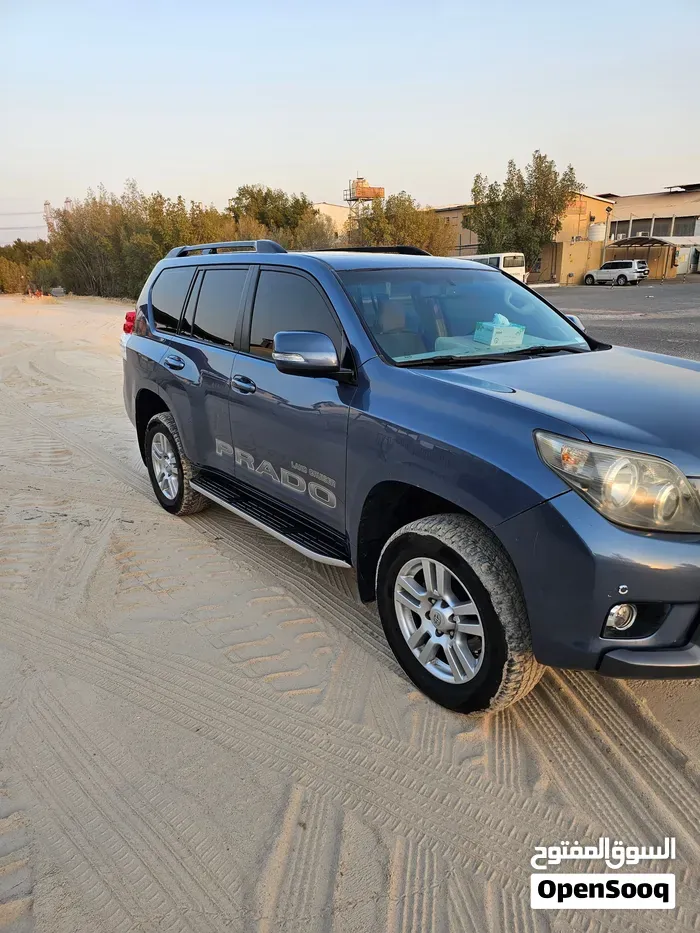 Toyota Prado 2013 photo 2