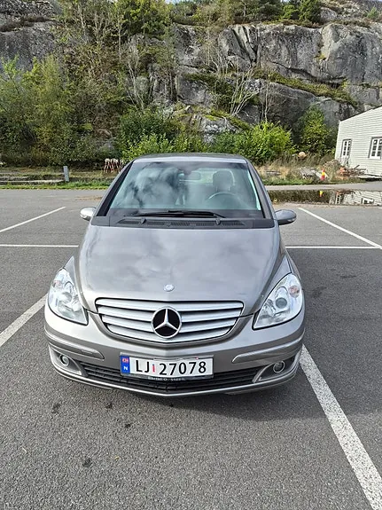 Mercedes-Benz B180 D
