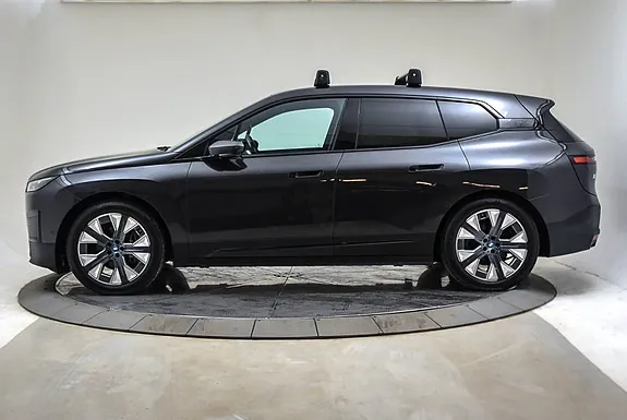 BMW Ix 2023 photo 2