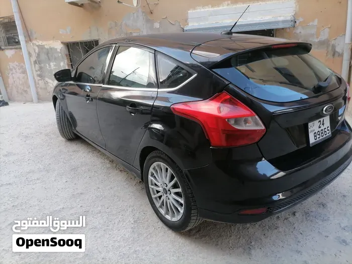 Ford Focus 2014 photo 3