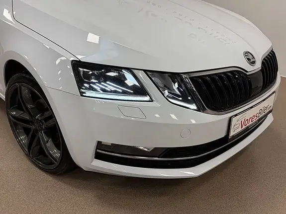 Skoda Octavia 2020 photo 2