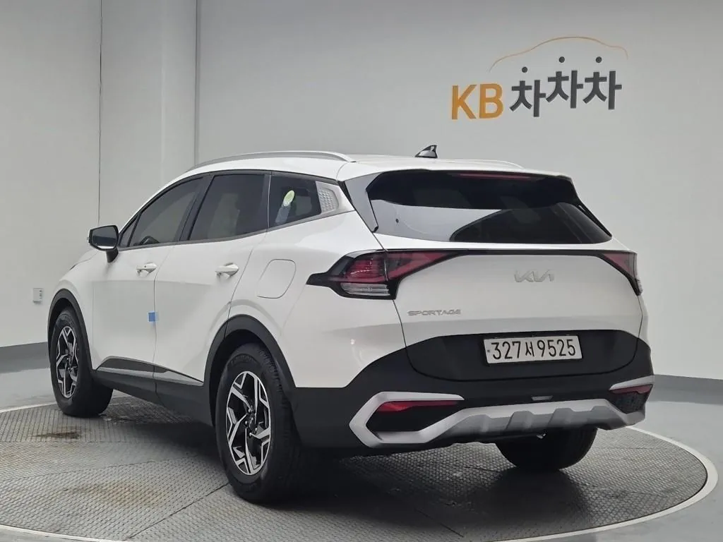 Kia Sportage 2022 photo 2