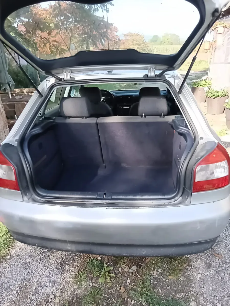 Audi A3 2000 photo 2