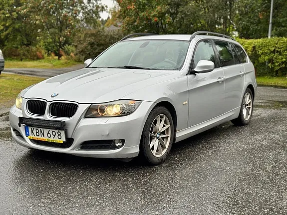 BMW 320D 2010 photo 2
