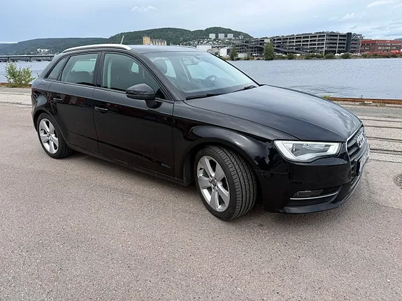 Audi A3 2014 photo 2