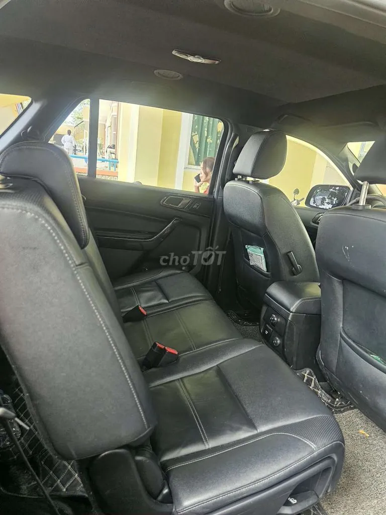 Ford Everest 2022 photo 3