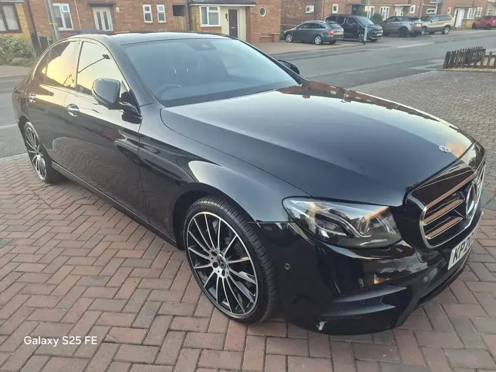 Mercedes-Benz E-Class 2020 photo 3