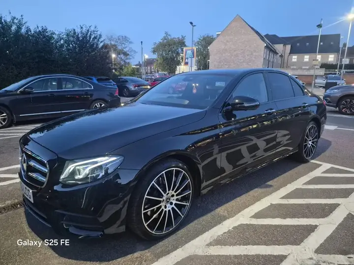 Mercedes-Benz E-Class 2020 photo 2