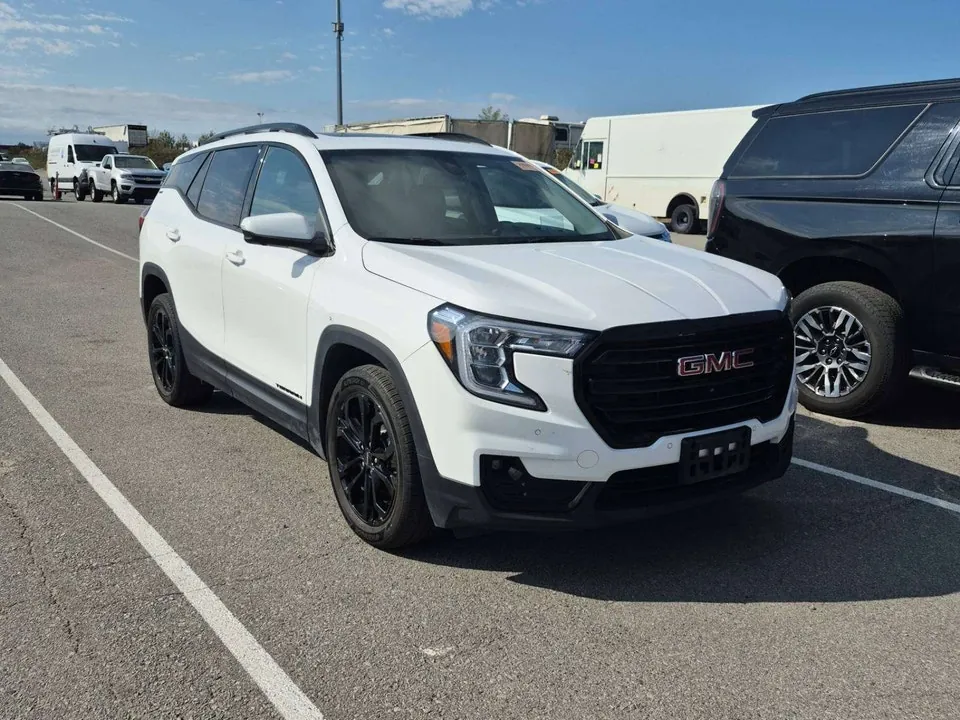 GMC Terrain 2022 photo 2