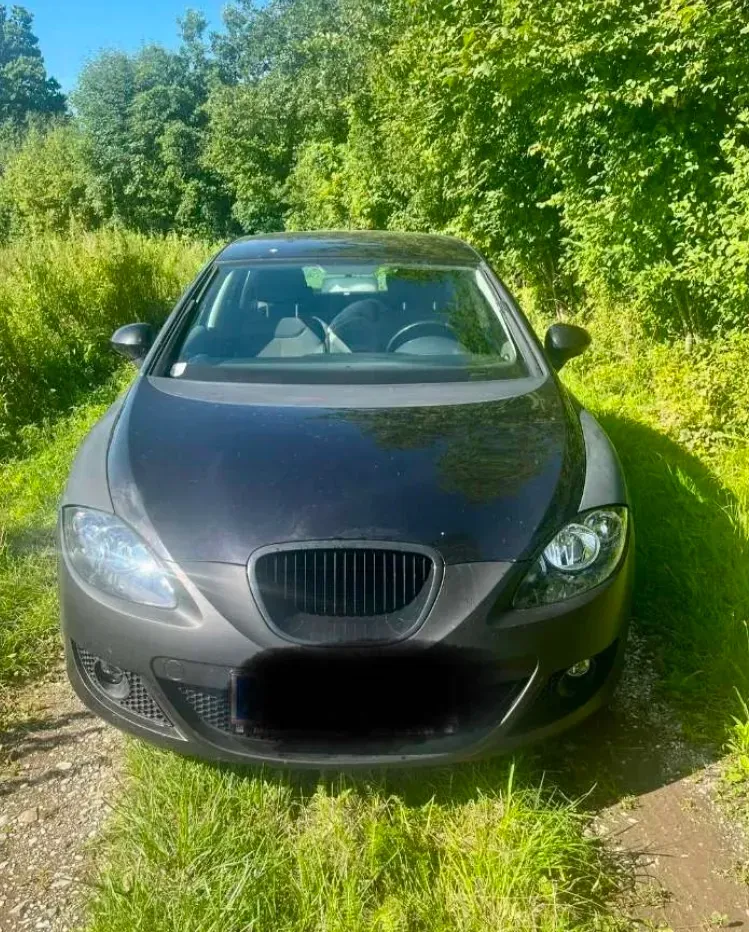 Seat Leon 2009 photo 2