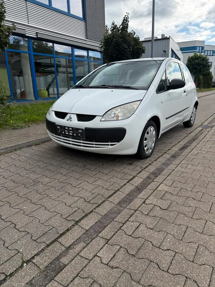 Mitsubishi Colt