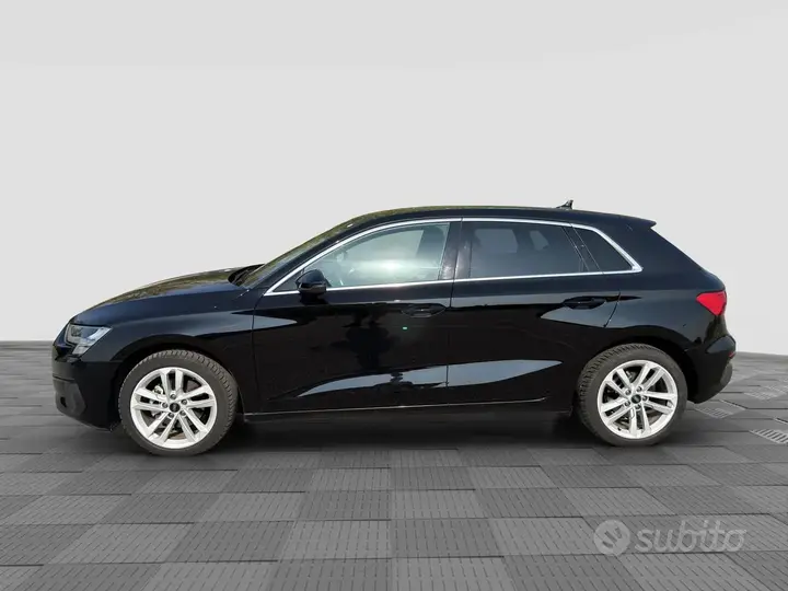 Audi A3 2022 photo 2