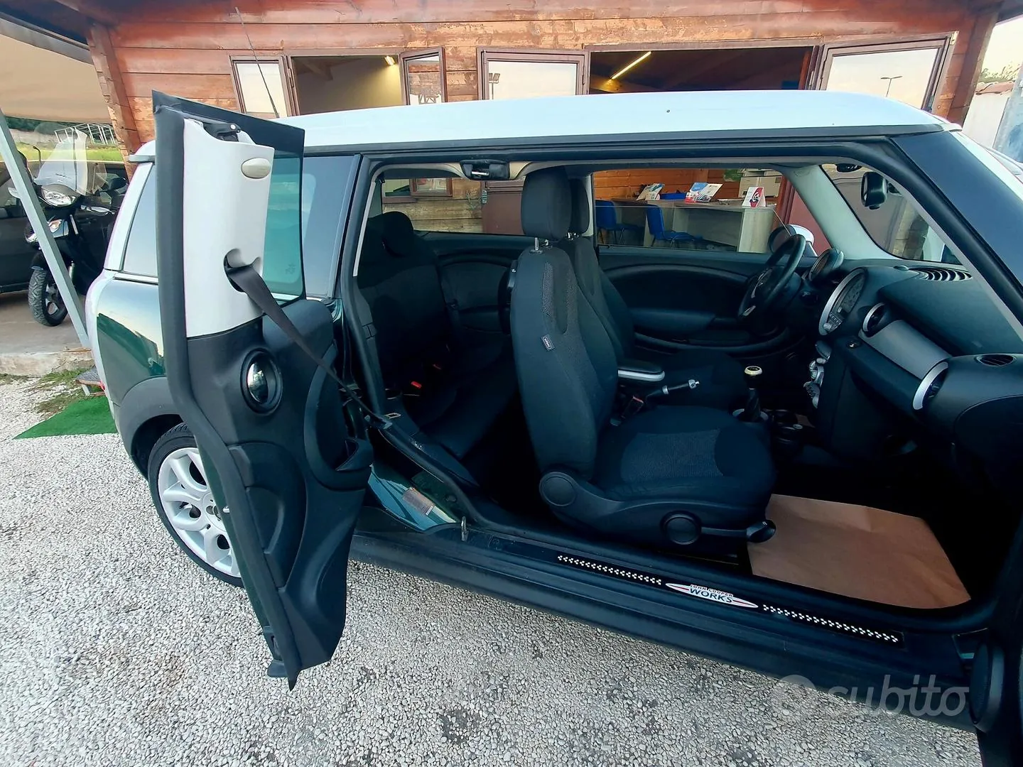 Mini Cooper Clubman 2008 photo 2