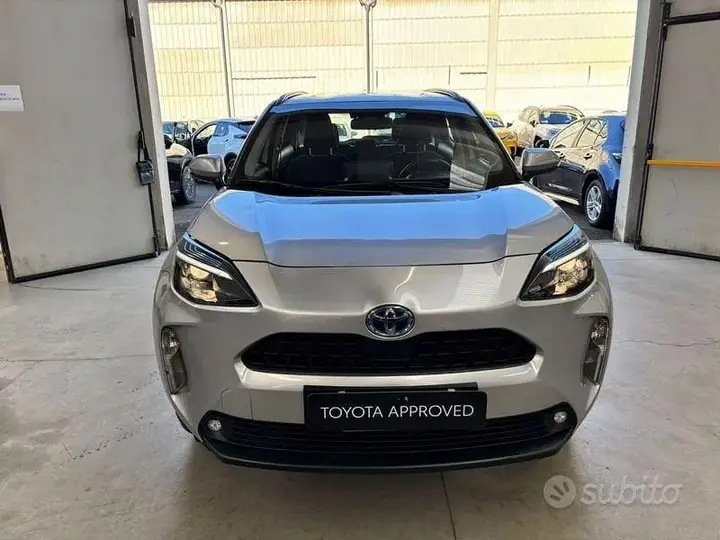 Toyota Yaris Cross 2023 photo 2