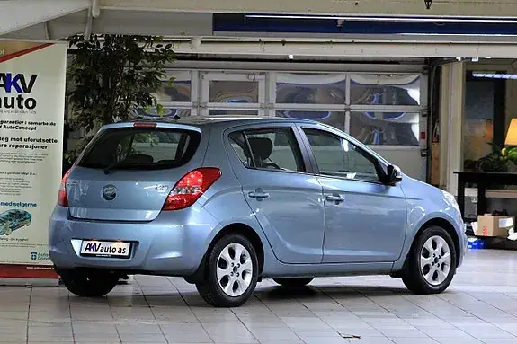 Hyundai I20 2012 photo 3