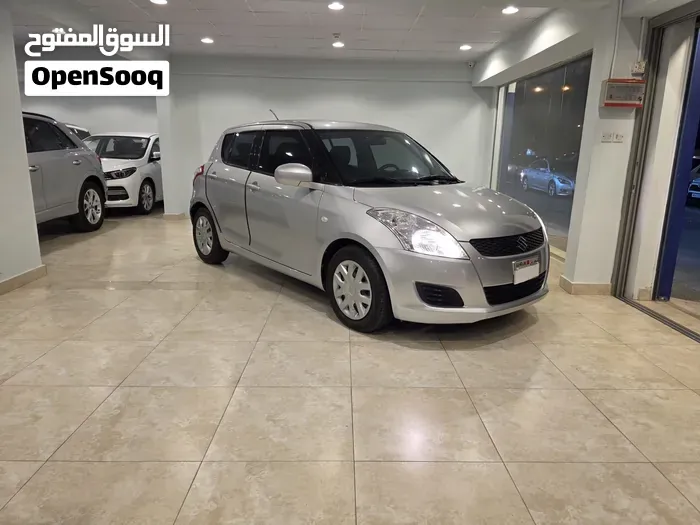 Suzuki Swift 2013 photo 3