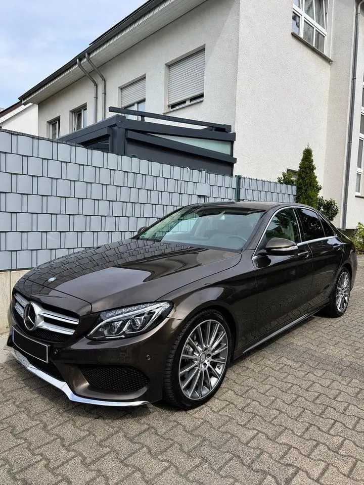 Mercedes-Benz C 220 D