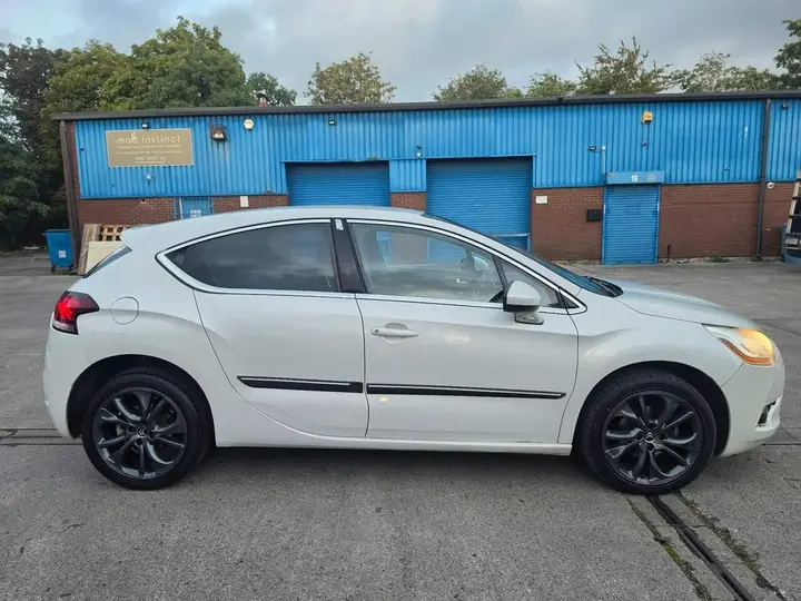 Citroen Ds4 2013 photo 5