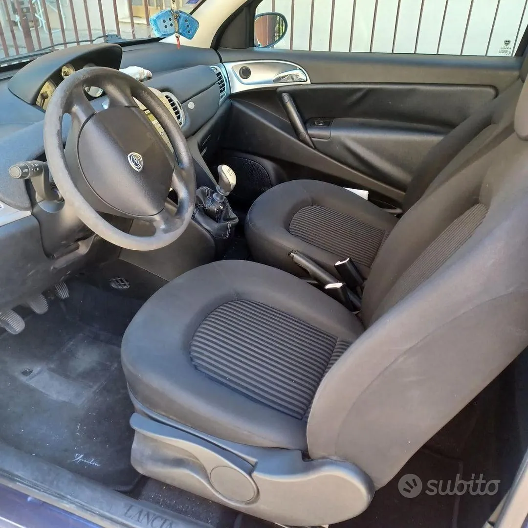Lancia Ypsilon 2009 photo 4