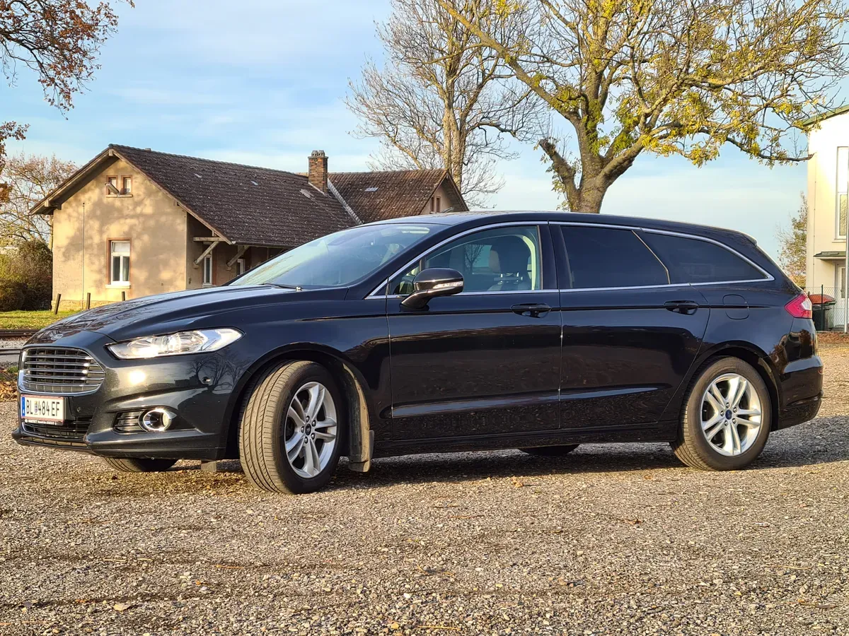 Ford Mondeo 2015 photo 3