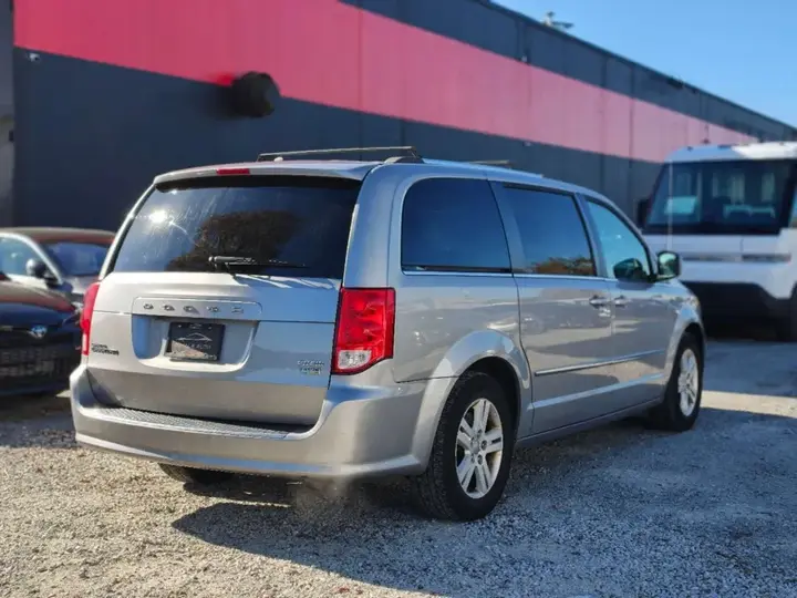 Dodge Grand Caravan 2016 photo 5