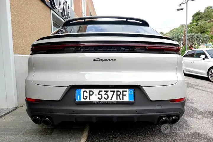 Porsche Cayenne 2023 photo 4