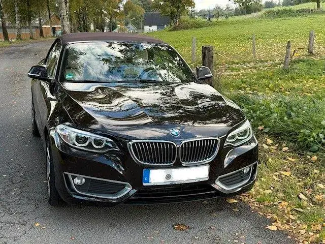 BMW 220I