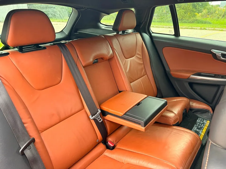 Volvo V60 2015 photo 5
