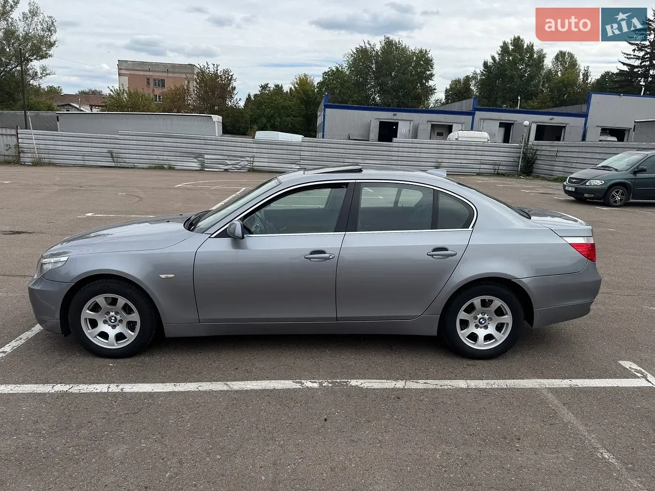 BMW 5 Series 2004 photo 5