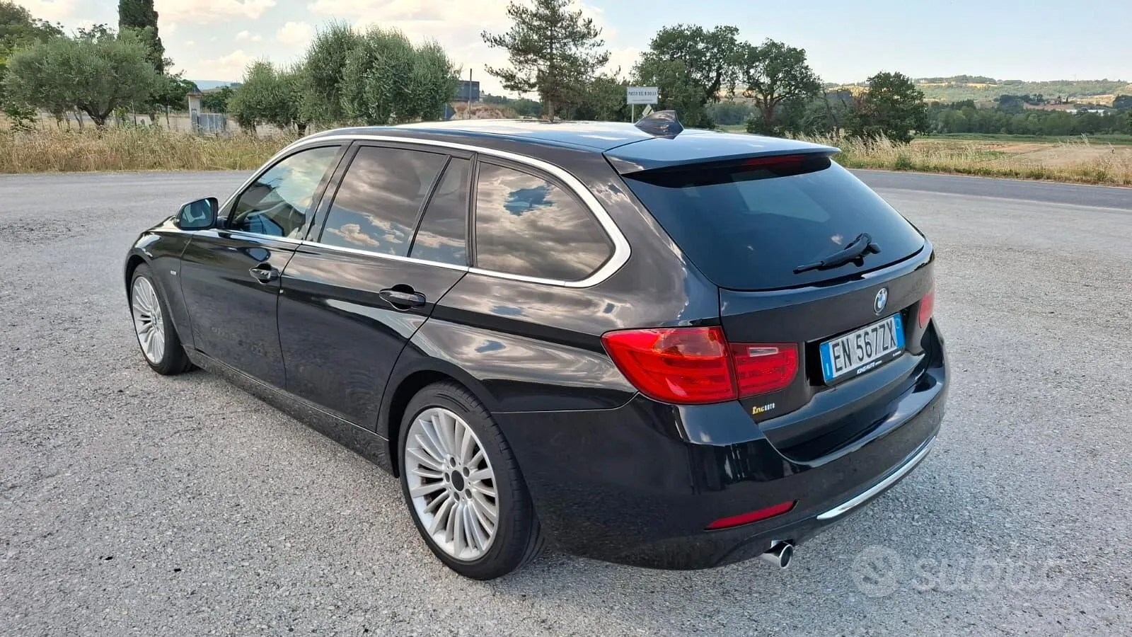 BMW 320 Touring 2012 photo 4