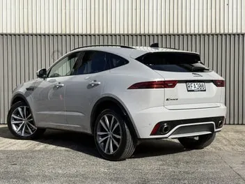 Jaguar E-Pace 2024 photo 3